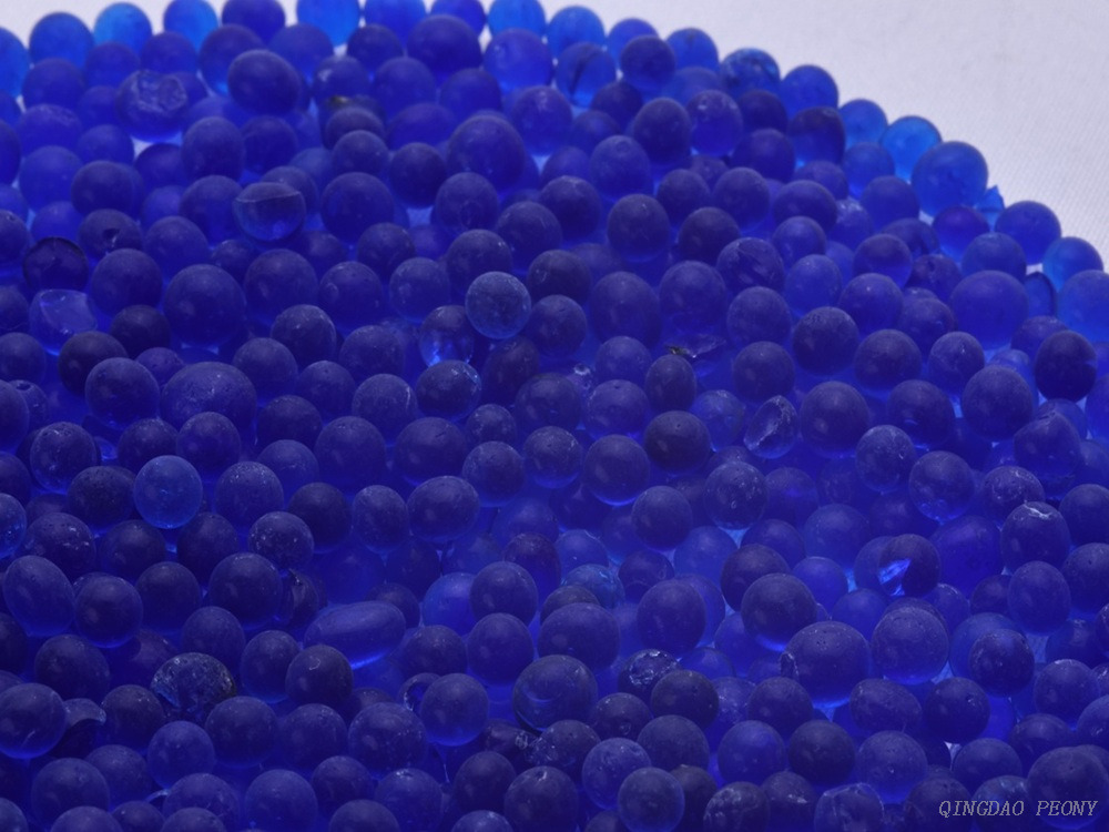 Blue-silica-gel-beads